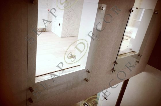 Ограждение из стекла балконов и лестниц в доме на Конче-Заспе